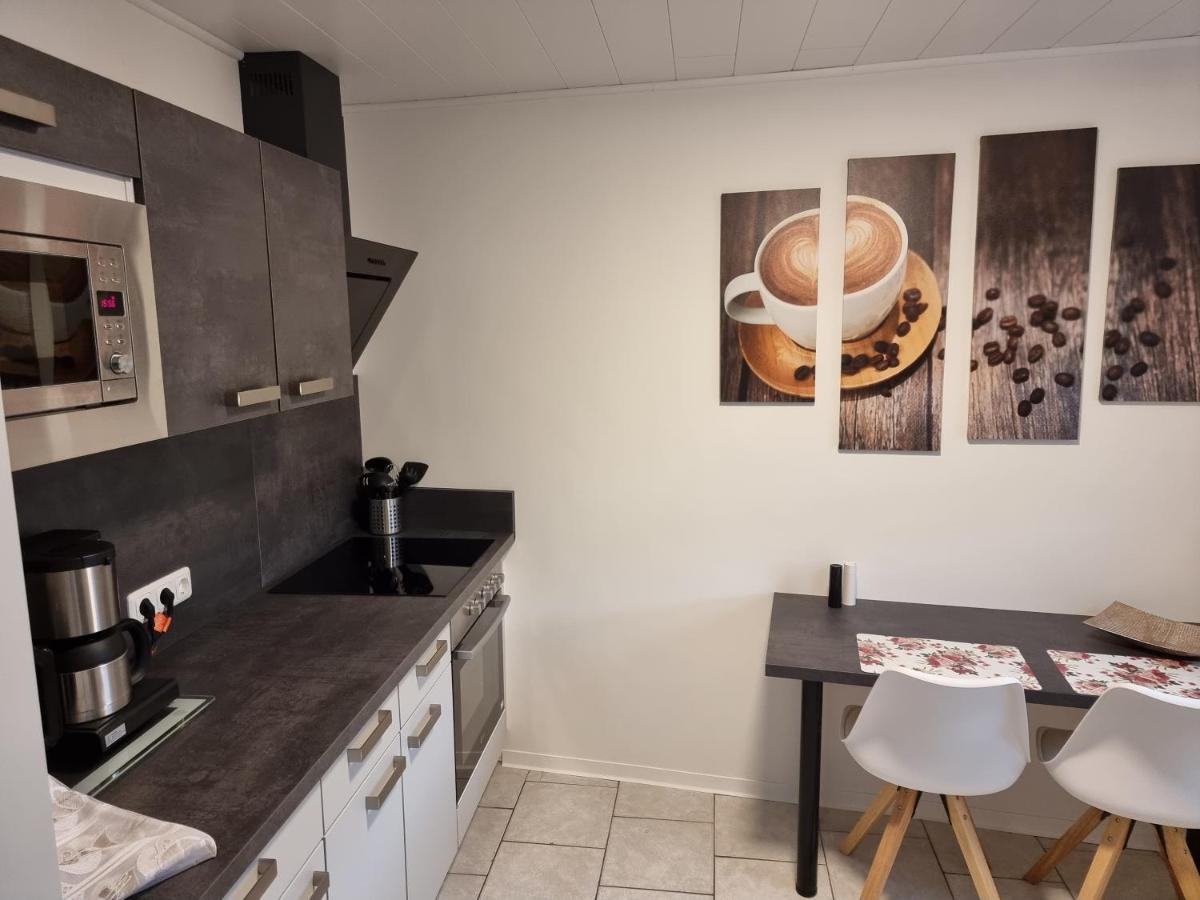 Gaestehaus-Ferienwohnung-Appartement Mit Terrasse - Naehe Kliniken/ Herzzentrum Bad Oeynhausen Luaran gambar