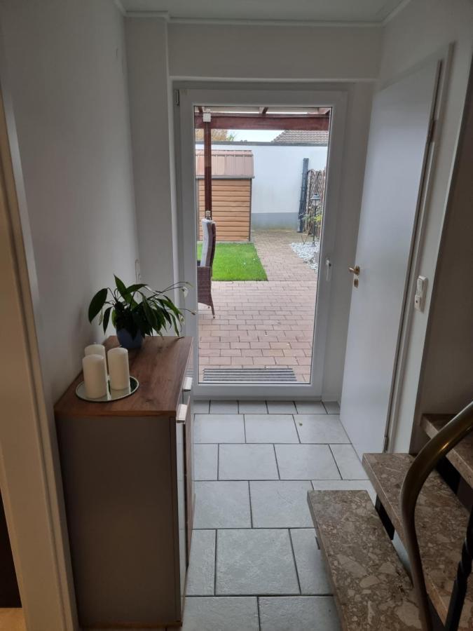 Gaestehaus-Ferienwohnung-Appartement Mit Terrasse - Naehe Kliniken/ Herzzentrum Bad Oeynhausen Luaran gambar